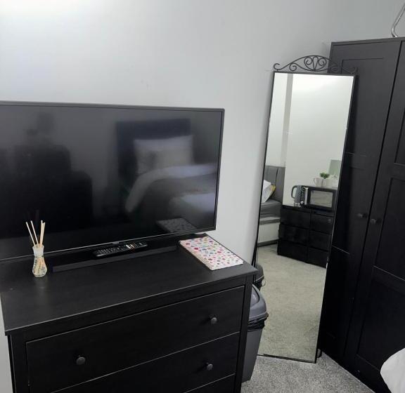 Номер Стандарт, Lincoln City Centre Rooms P&s
