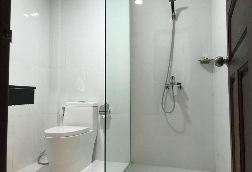 Номер Стандарт, Apple Hotel Two   Near Phnom Penh Airport