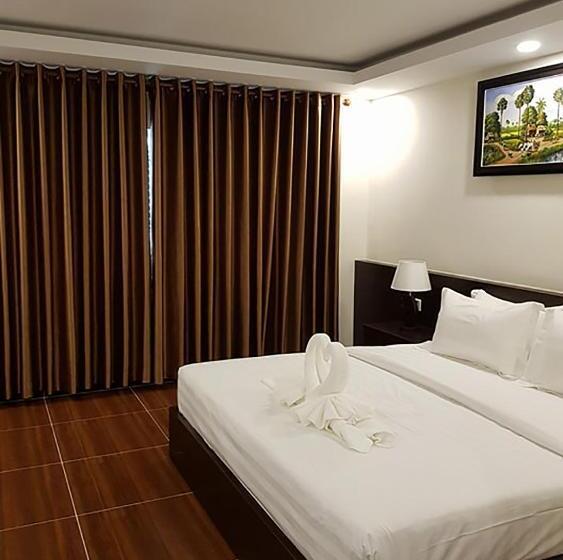 キングサイズベッドのスーペリアルーム, Apple Hotel Two   Near Phnom Penh Airport