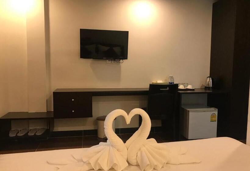 Стандартный Номер Кровать Кинг, Apple Hotel Two   Near Phnom Penh Airport