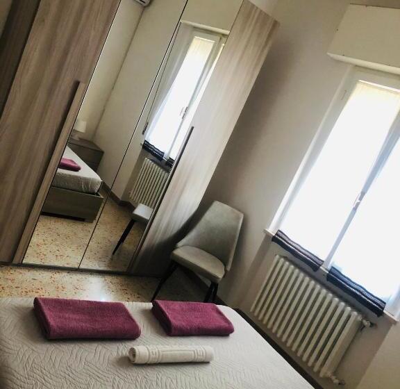 Quarto Estandar Banheiro Compartilhado, B&b Dell Amicizia