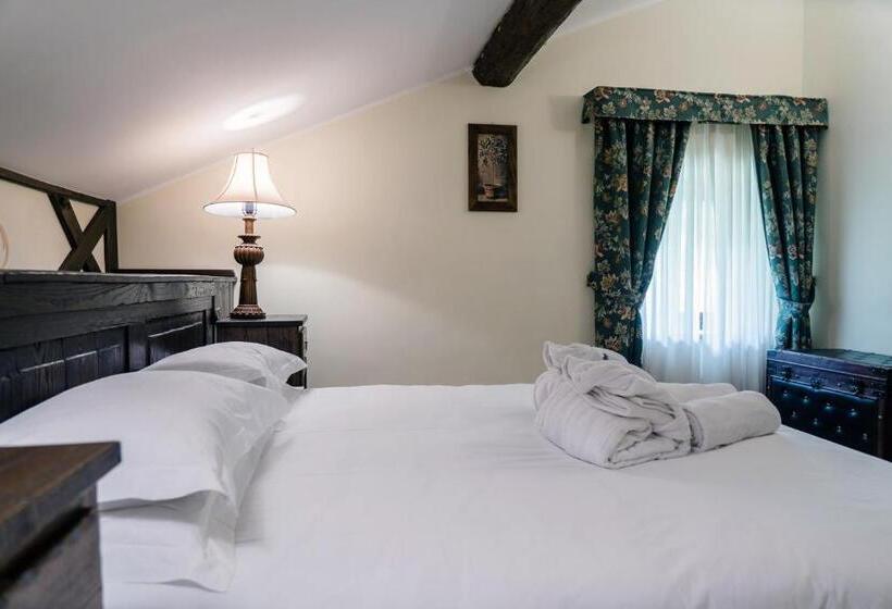 Классический Номер, Chalet Du Lys Hotel & Spa