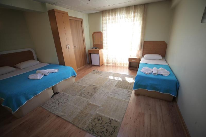 اتاق استاندارد سه نفره, Istanbul Dedem  1