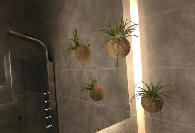 Люкс Вид на Море с Гидромассажем, Palms And Spas Villas Retreat