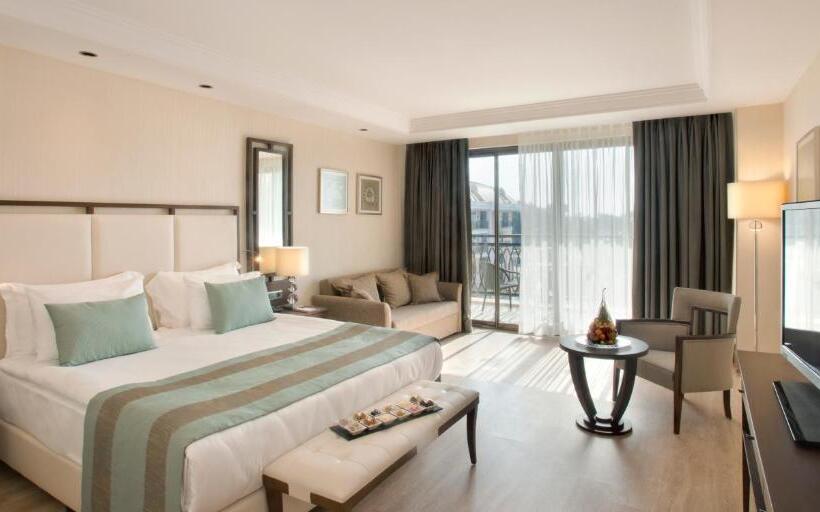 Номер Deluxe с Видом, Juju Premier Palace Hotel Ex Amara Premier Palace