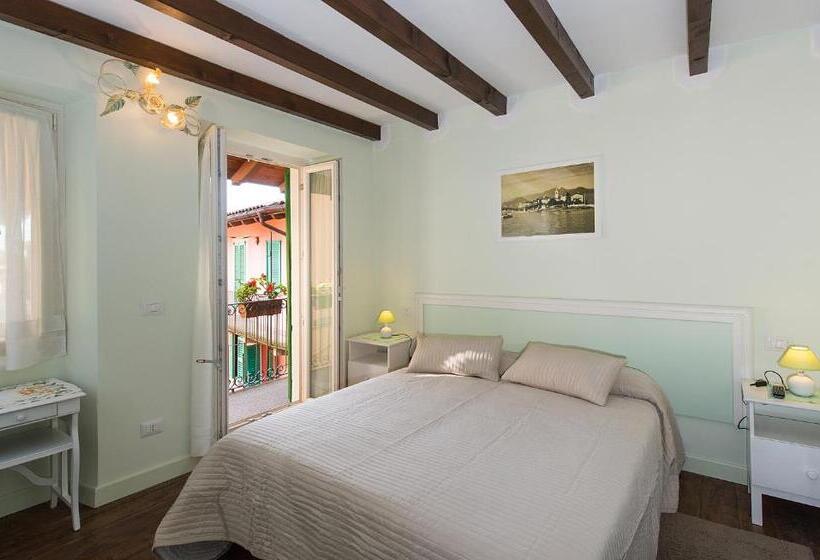 Quarto Triplo Estandar com Sacada, B&b Casa Del Lago