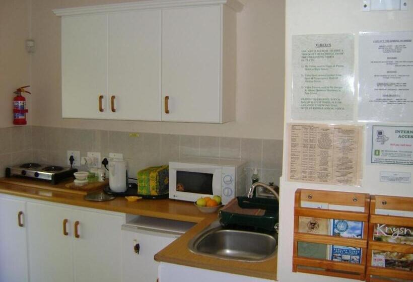 Quarto Familiar, Eagle S Nest B&b/self Catering