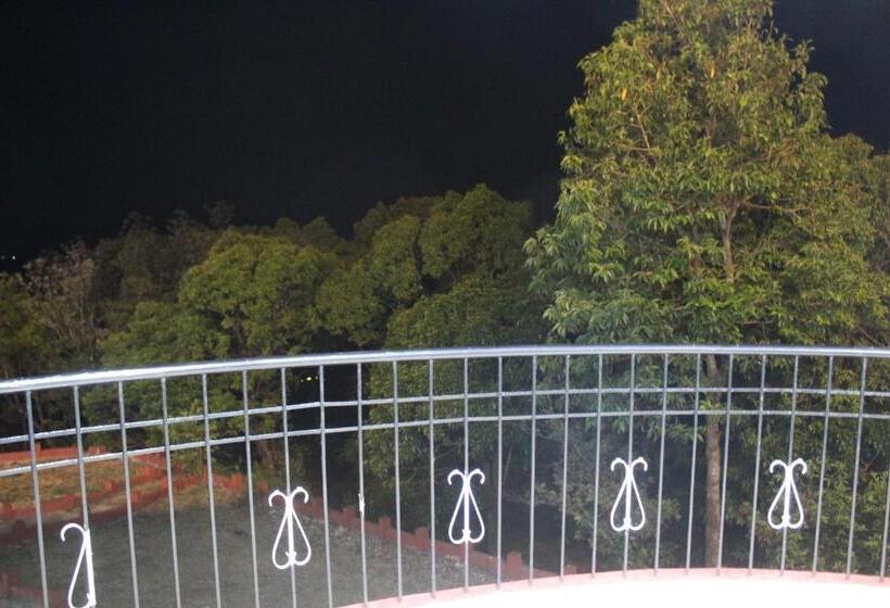 标准间, Greenwood Resort