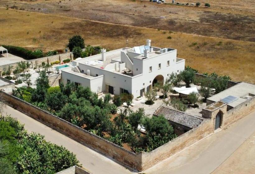 آپارتمان 1 خوابه همکف, Masseria Bernardini Art Resort