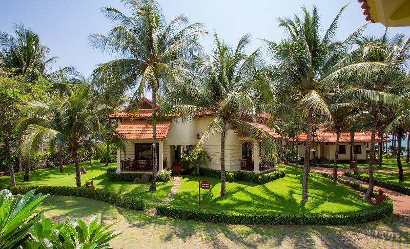 اتاق لوکس با چشم‌انداز دریا, Golden Coast Resort & Spa