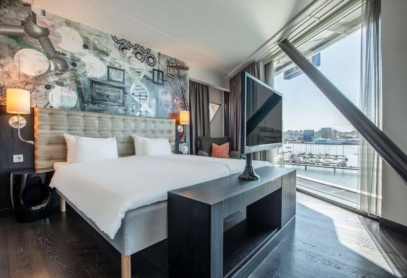 Люкс Вид на Реку, Radisson Blu Riverside