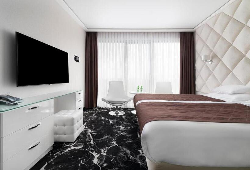 اتاق استاندارد یک نفره, Odyssey Clubhotel Wellness & Spa Adults Only
