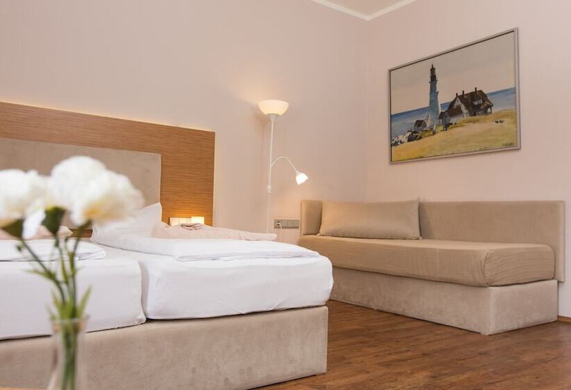 Четырехместный Номер Стандарт, T3 Hotel Cityloft