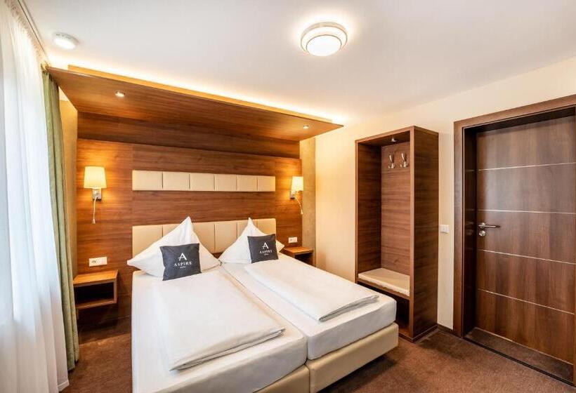 Номер Стандарт, Aspire Castillo Reutlingen, Trademark Collection By Wyndham