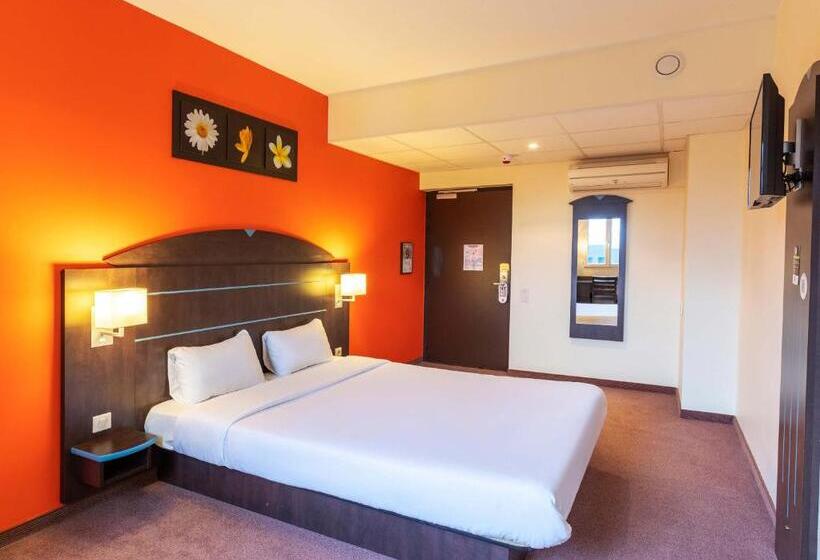 Номер Стандарт Адаптированный для Инвалидов, B&b Hotel Agen Castelculier