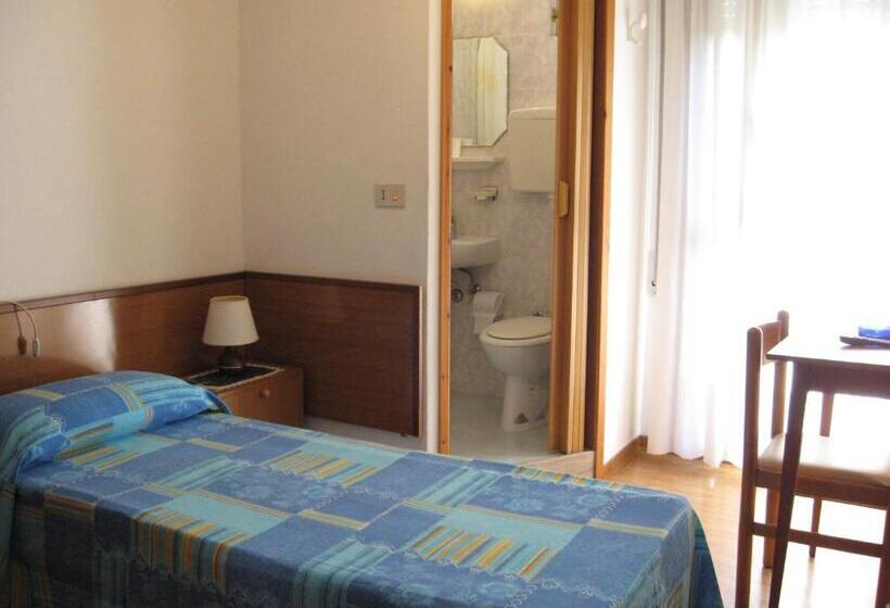 Номер Стандарт Индивидуальный, B&b Garnì Da Vito
