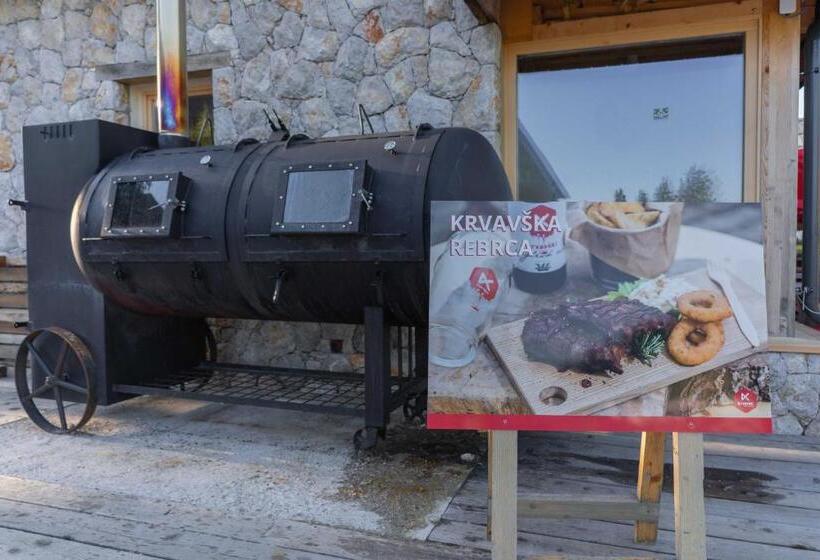 اتاق استاندارد با بالکن, Krvavec