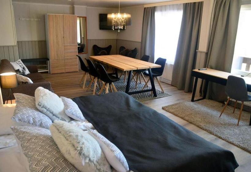 Семейный Номер, Revontuli Resort Rooms
