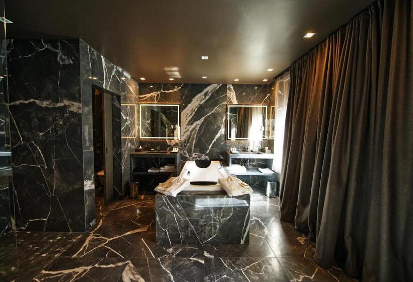 Люкс, The Lamp Hotel & Spa