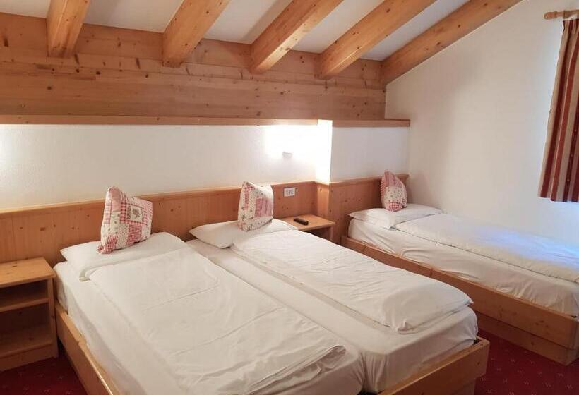 Трежместный Номер Economy, Villa Adria B&b