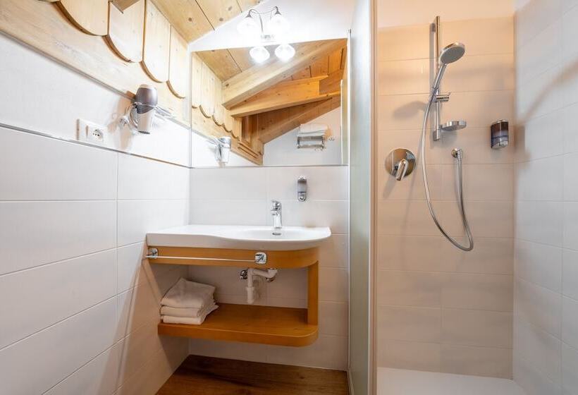 Четырехместный Номер Стандарт, Villa Adria B&b