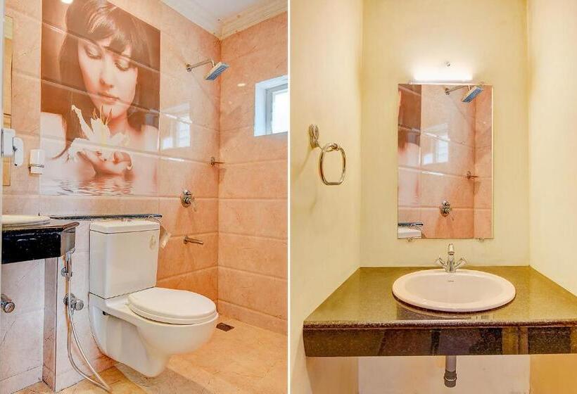 Люкс, Fabhotel Abirami Grand Inn   Nr Bryant Park