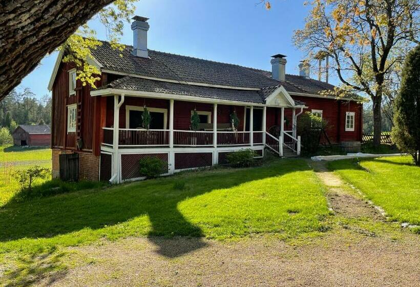 Номер Стандарт, Taattisten Tila   Taattinen Farm And Cottages