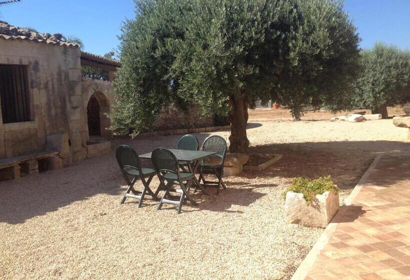 Студия Стандарт, Agriturismo Masseria Sant  Elia