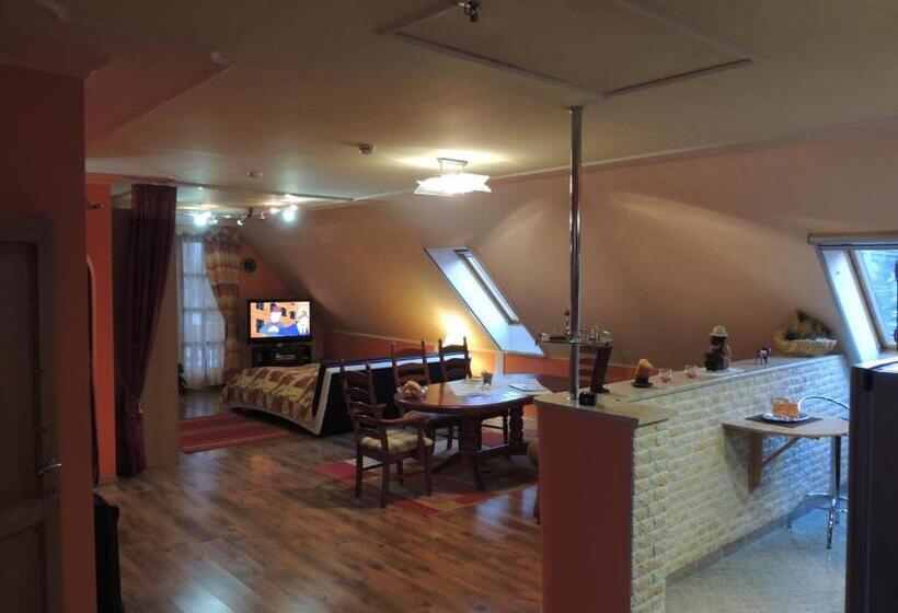 Family Suite, Bajor Panzió Bük Bükfürdő, Adults Friendly 12 Plus