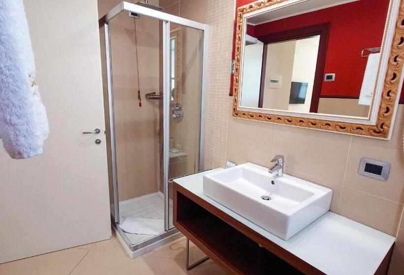 Номер Стандарт, Centrale Best Western Signature Collection