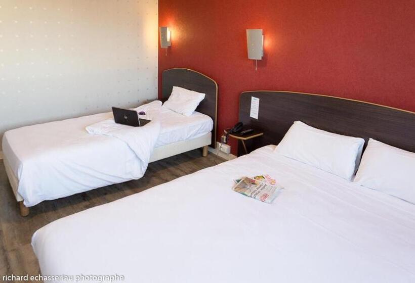 Четырехместный Номер Стандарт, Hôtel De La Vendée