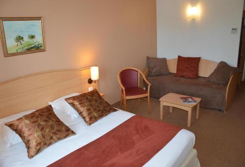 غرفة عائلية, Brit Hotel Châteaudun