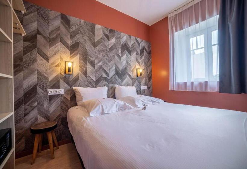 Апартаменты 1 Спальня Вид на Море с Балконом, Logis Hôtel Ker Mor