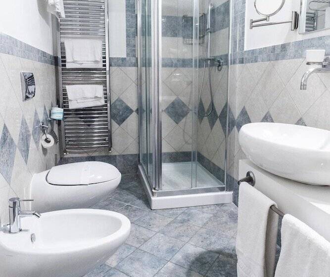 اتاق سوپریور, Villa Tirreno