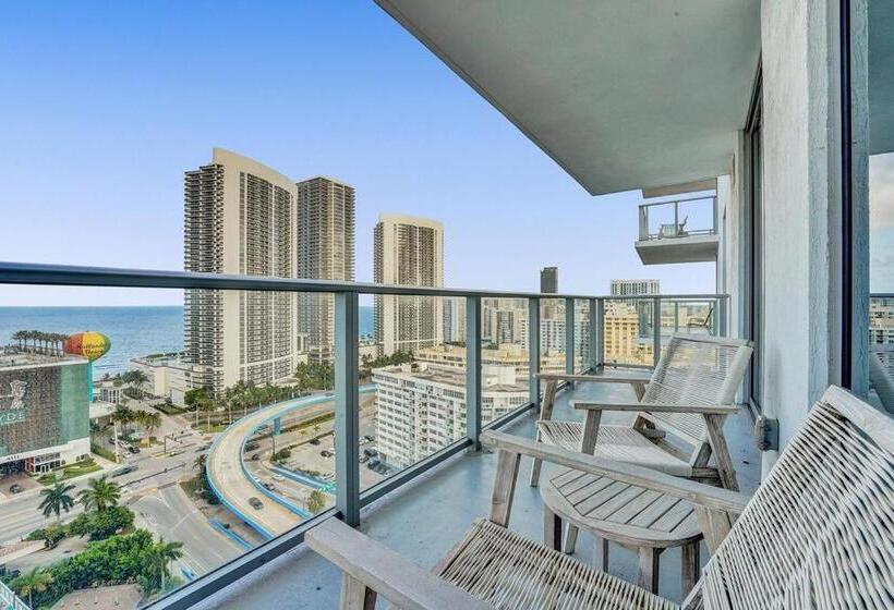 침실 2개 아파트, Amazing Apartments At H Beach House