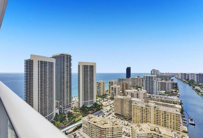 침실 3개 아파트, Amazing Apartments At H Beach House