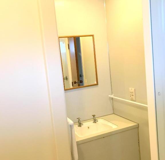 Студия Классика, Greenview Motel