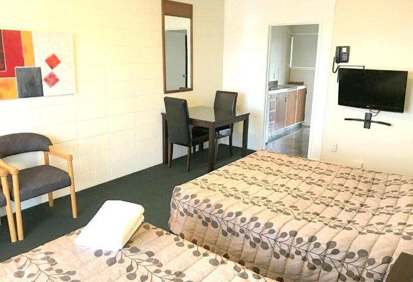 Студия Стандарт, Greenview Motel