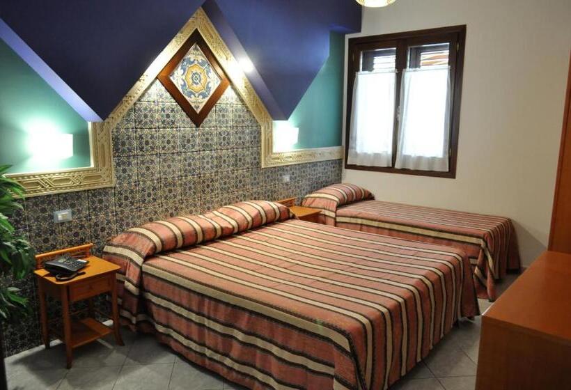 Номер Стандарт Трехместный, Al Tair