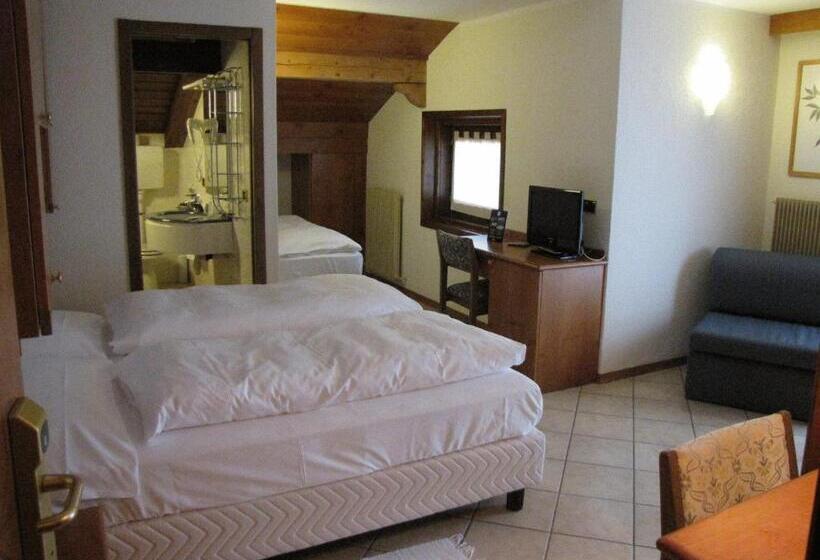 Номер Стандарт Трехместный, Paradise Lodge
