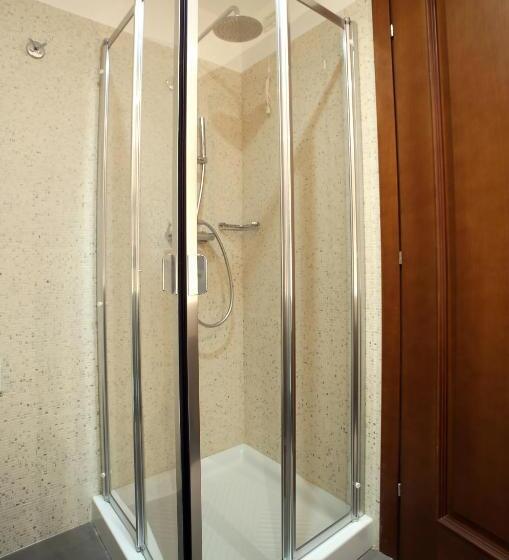 اتاق استاندارد چهار تخته, San Rocco