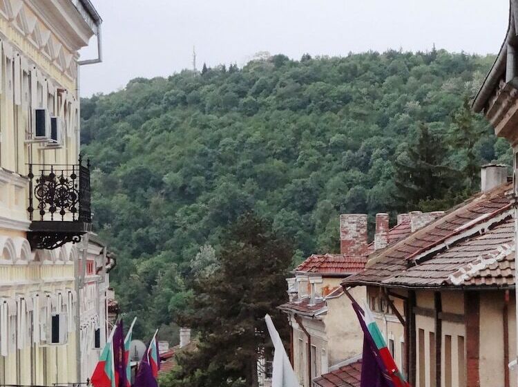 اتاق استاندارد, Tarnava