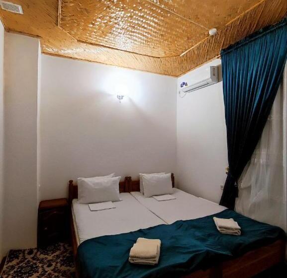 اتاق لوکس یک تخته, Boutique Hotel Parvina