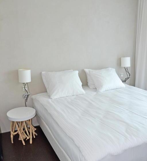 Comfort room with view, Fletcher Hotel   Restaurant Elzenduin