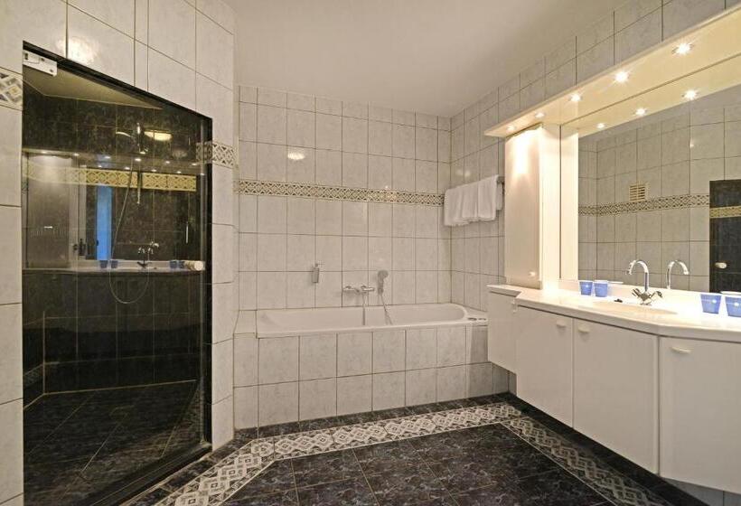 Люкс Вид на Море, Fletcher Hotel   Restaurant Elzenduin