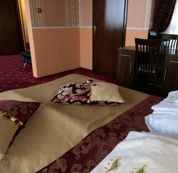 اتاق کلاس بیزنس, Intourist Zakarpattia
