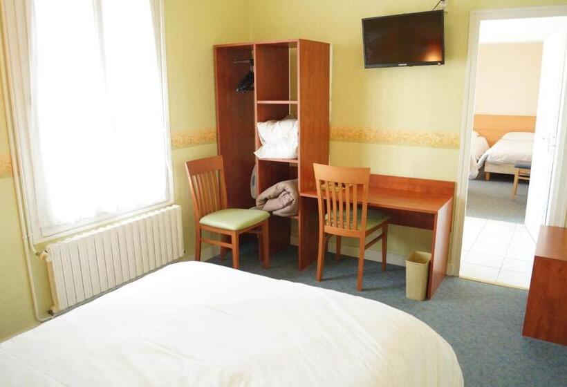Четырехместный Номер Стандарт, Logis Hôtel Saint Paul