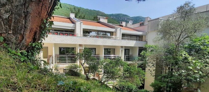 اتاق استاندارد با چشم‌انداز کوهستان, Monte Casa Spa & Wellness