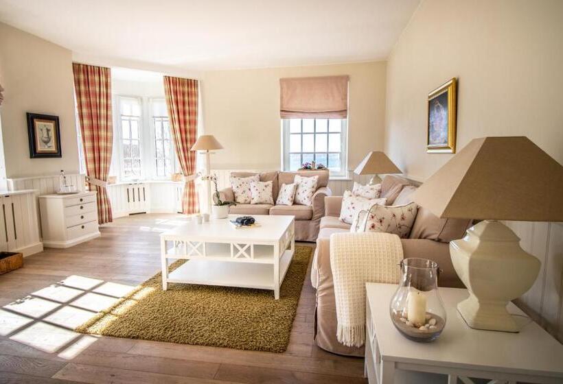 Suite mit Meerblick, Strandhotel Glücksburg