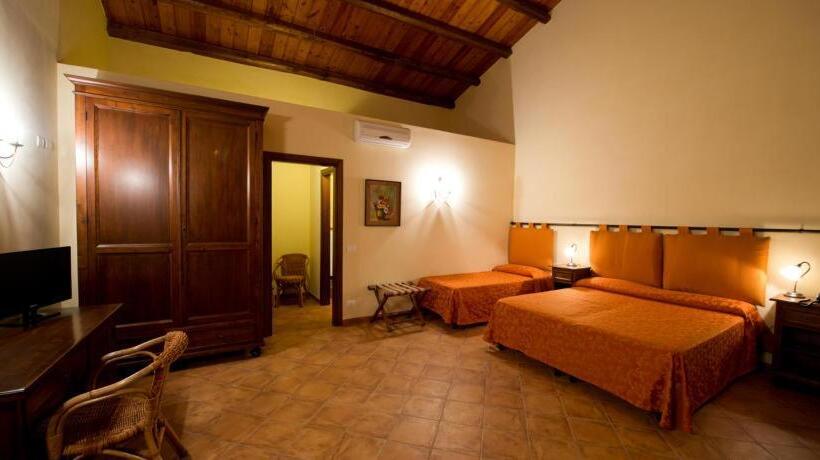 Четырехместный Номер Стандарт, Baglio Cudia Resort